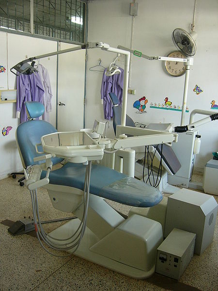 Jak wyposażyć gabinet stomatologiczny